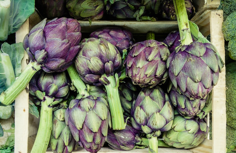 whole foods like artichokes help with maintaining a healthy body weight 